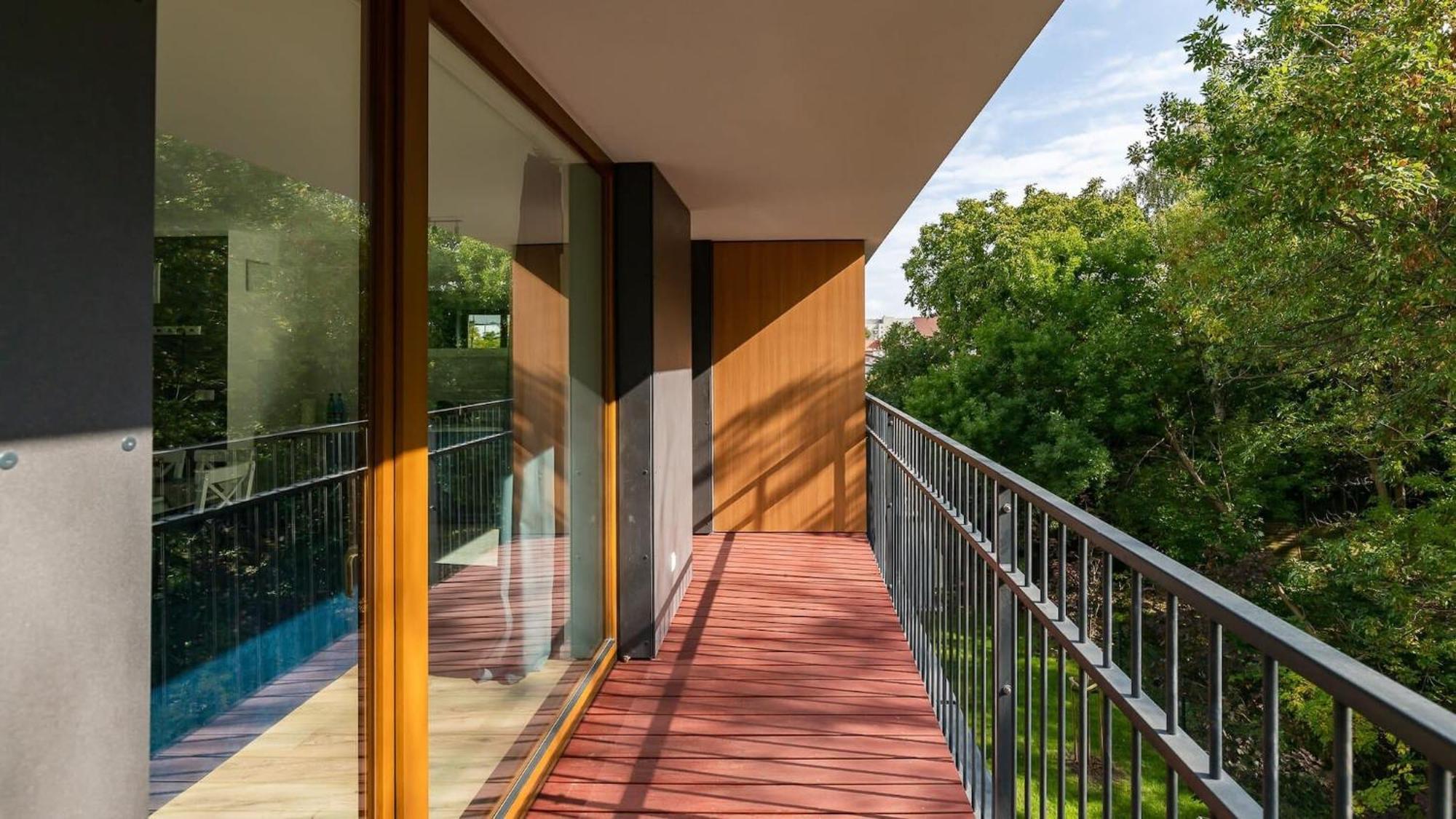 Pulawska 221 - Colorful Apartment With Balcony By Noclegi Renters Varsó Kültér fotó