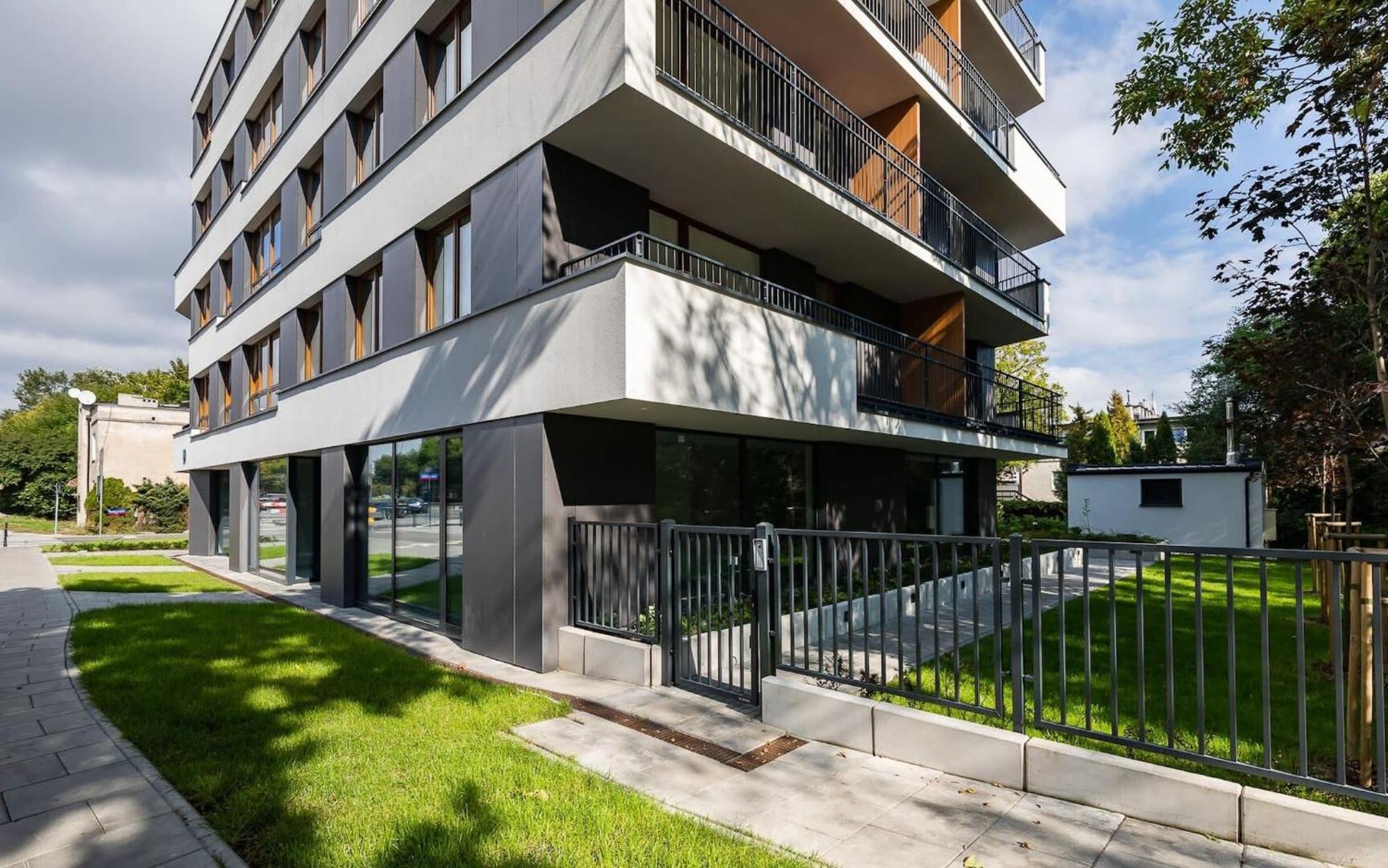 Pulawska 221 - Colorful Apartment With Balcony By Noclegi Renters Varsó Kültér fotó